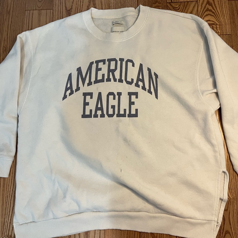 American Eagle women’s xs crewneck